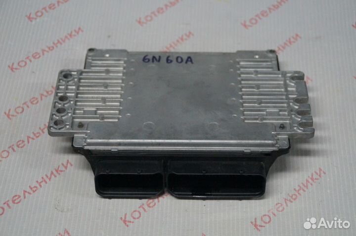 Nissan 23710-6N60A Блок управления двигателем