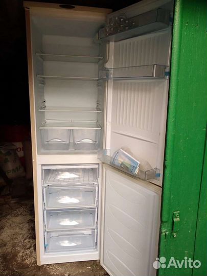 Холодильник бу