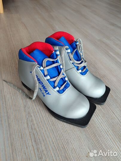 Лыжные ботинки Nordway 32