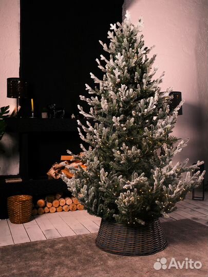 Елка искусственная Адель с подсветкой