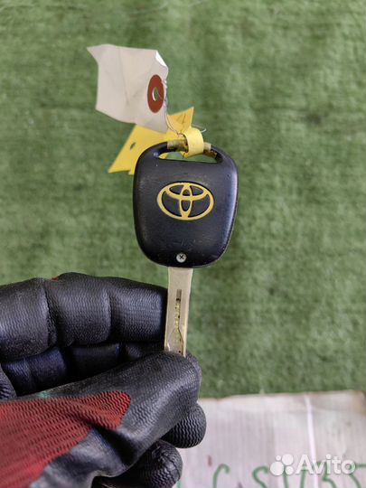 Ключ зажигания Toyota Harrier GSU35 2007 год