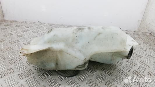 Бачок омывателя nissan qashqai J10 (UMA10NL01)