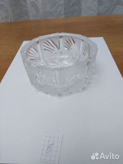 Хрустальная ваза