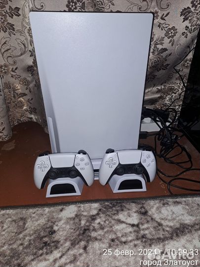 Подставка для Sony PS5