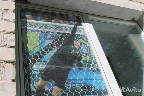 Москитные сетки на окна и двери