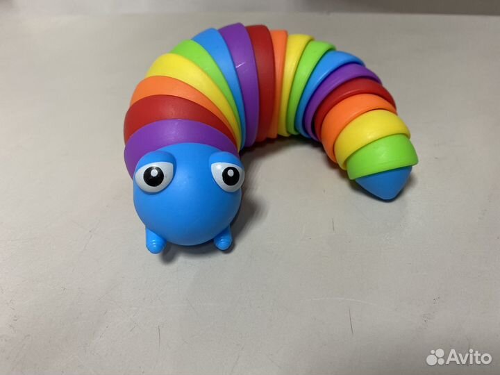 Гусеница антистресс 3д 3d новая