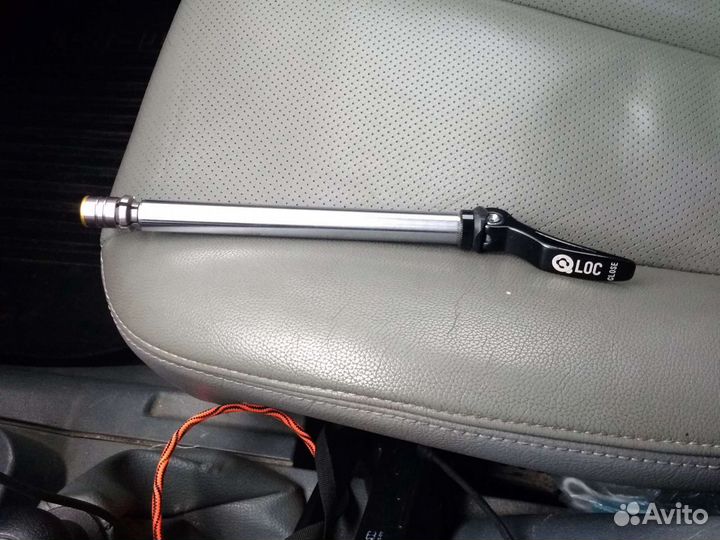 Ось горного велосипеда