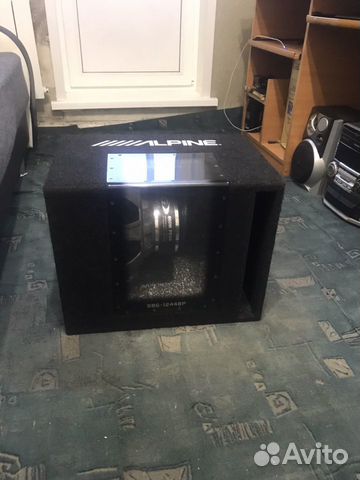 Сабвуфер Alpine и усилитель Calcell