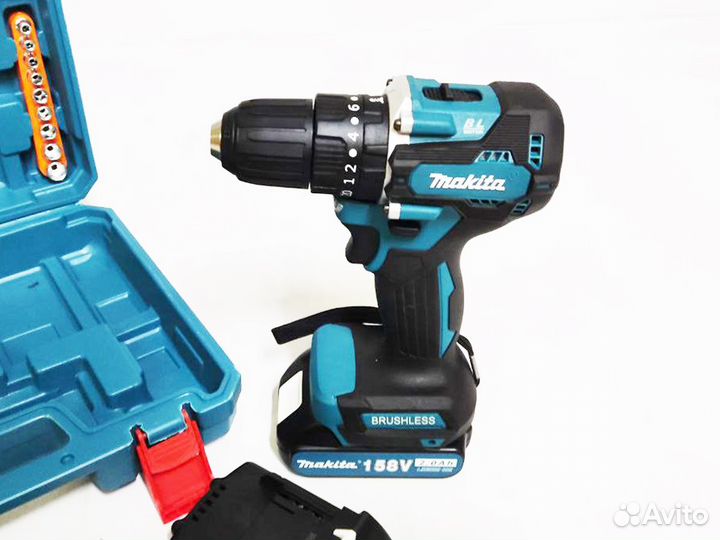 Шуруповёрт Makita 158V