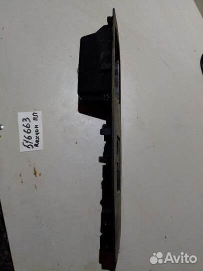 Накладка обшивки двери передняя правая