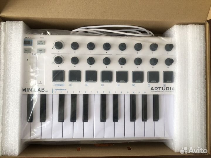 Midi клавиатура arturia mk2