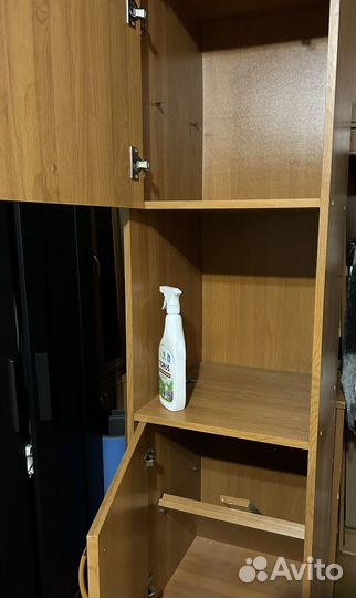 Шкаф