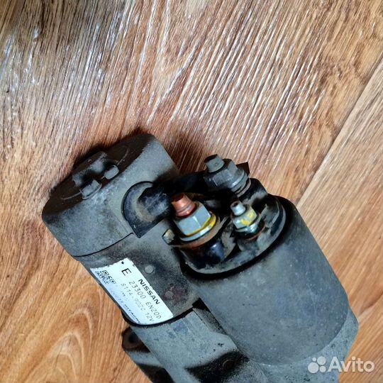 Стартер Nissan Xtrail T31