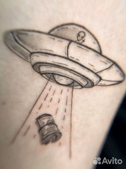 Модель на тату