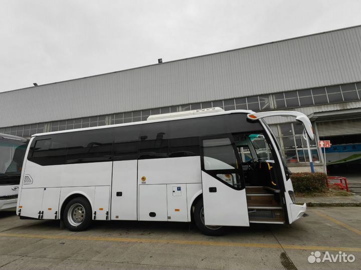 Туристический автобус Higer KLQ 6812 КQ, 2024