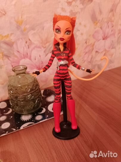 Кукла Монстер Хай Торалей Страйп супергерои