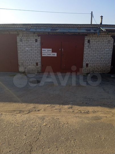 Гараж, > 30 м²