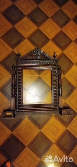 Антикварная рама под зеркало псише