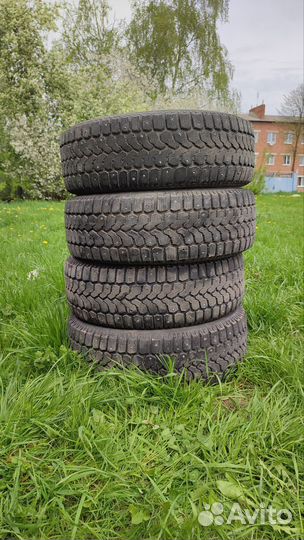 Yokohama IceGuard Stud IG65 185/65 R14