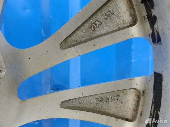 Диск литой R17 / 4x108 J7.0 29ET DIA65.1