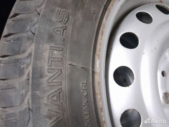 Шины на автомобиль