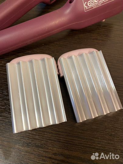 Выпрямитель (утюжок) для волос Vitek