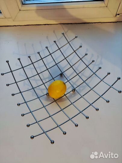 Большая корзинка для фруктов из стали