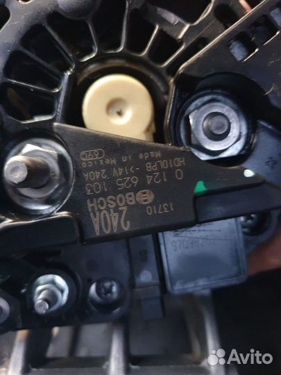 Генератор Caterpillar Bosch 14v 240A