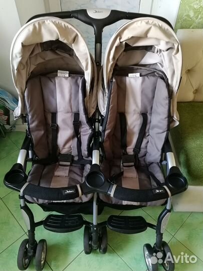 Коляска для двойни