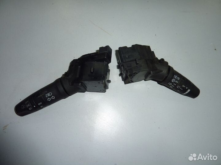 Nissan Primera P12 Переключатель поворотов