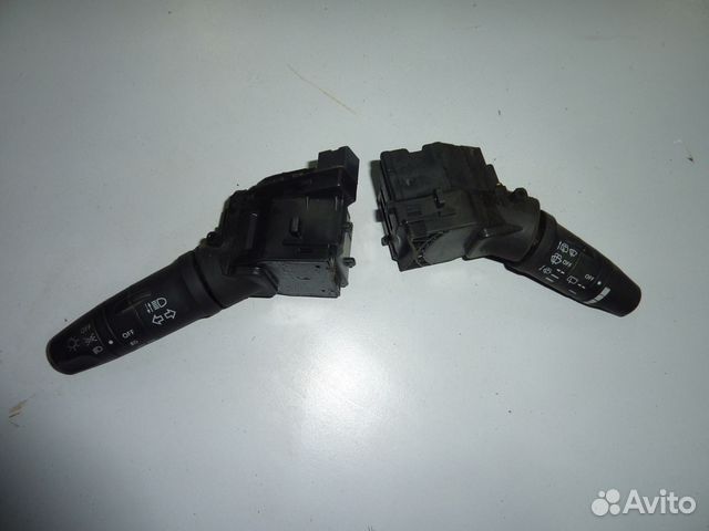 Nissan Primera P12 Переключатель поворотов