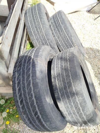 Toyo Open Country U/T 215/65 R16