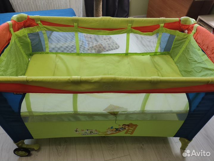 Манеж