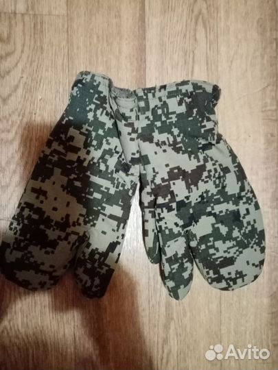 Перчатки Двупалые Зимние