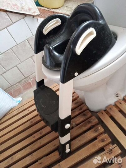 Сидушка на унитаз со ступенькой