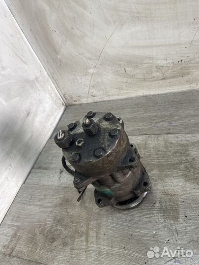 Компрессор системы кондиционирования Iran Khodro S