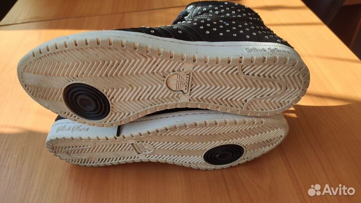 Кроссовки adidas кеды