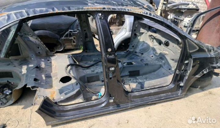 Порог правый Volkswagen Polo, V 2013