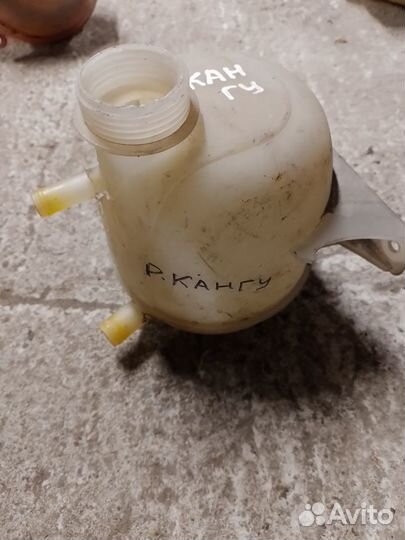 Бачок расширительный Renault Kangoo