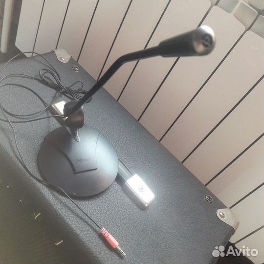 Микрофон на подставке Primo 1.8m