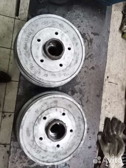 Барабаны с подшипниками и абс Renault Duster