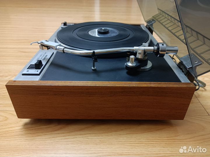Проигрыватель винила Micro Seiki MR-322