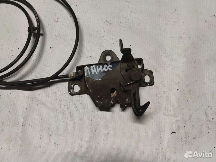 Замок капота Шевроле Ланос