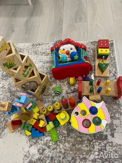 Развивающие игрушки