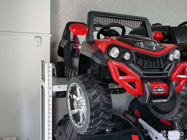 Детский электромобиль