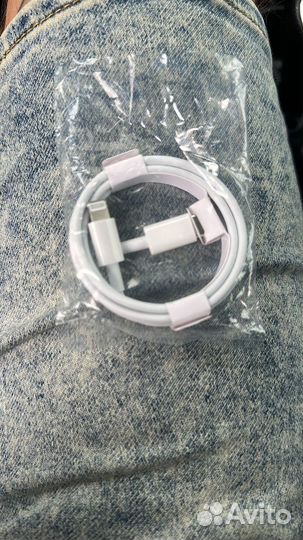 Зарядное устройство на iPhone