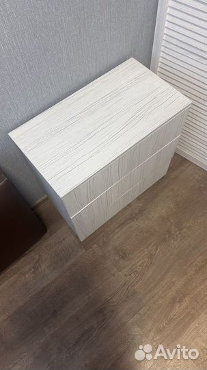 Тумба прикроватная