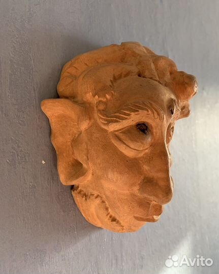 Маска декоративная