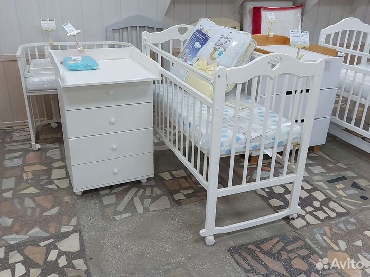 Кровати для новорожденных