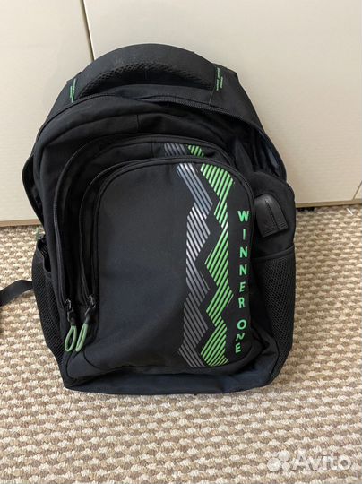 Школьный рюкзак